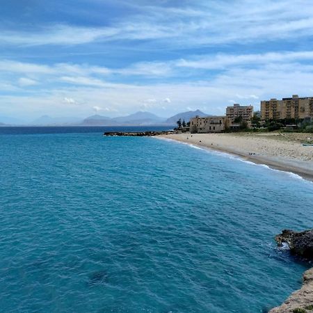 Casa Tegodi - Vacanze Palermo Bagian luar foto