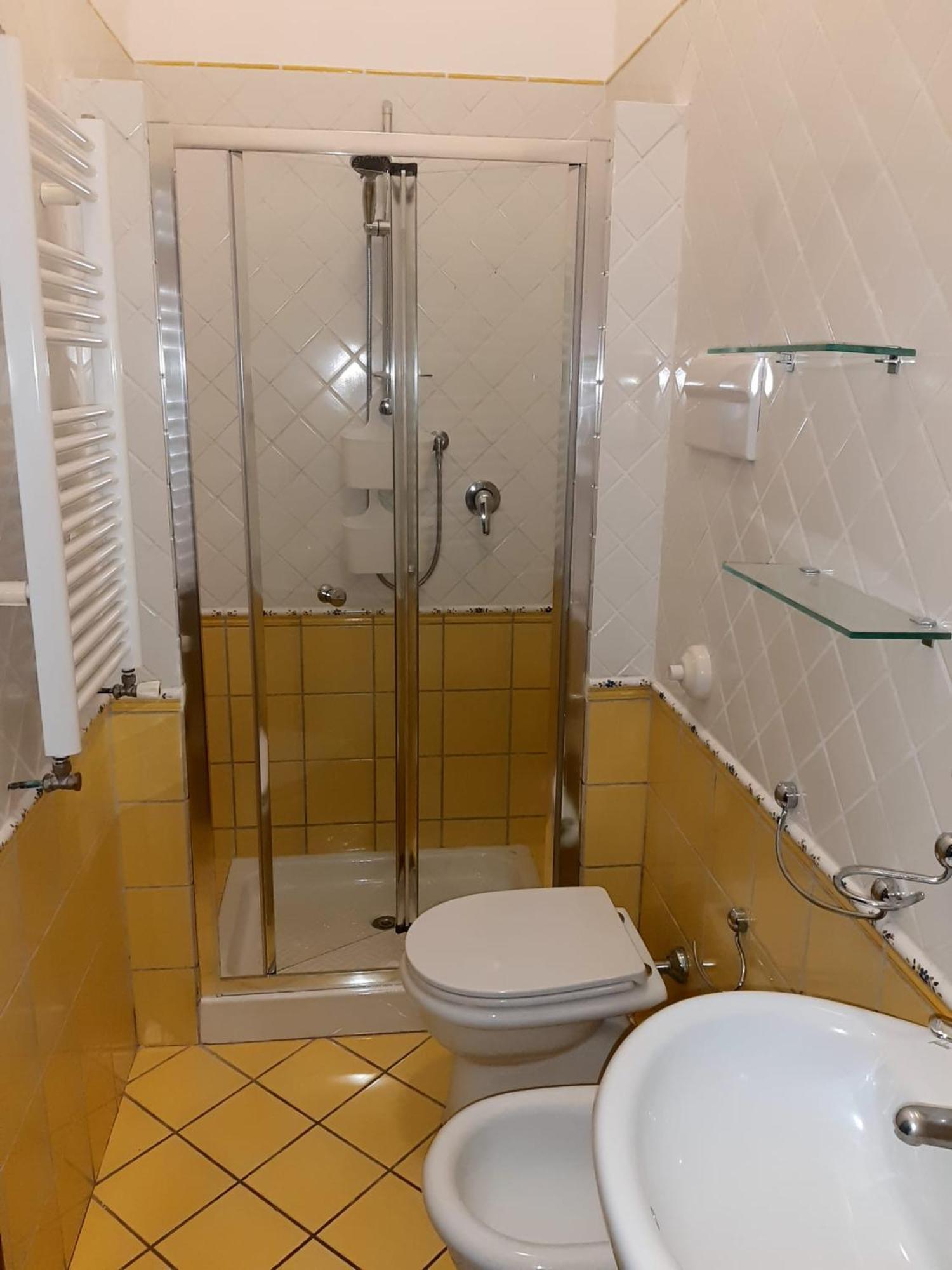 Casa Tegodi - Vacanze Palermo Bagian luar foto